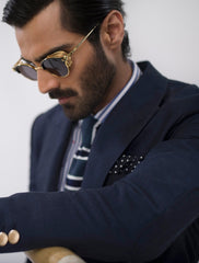 CLASSIC NAVY BLAZER