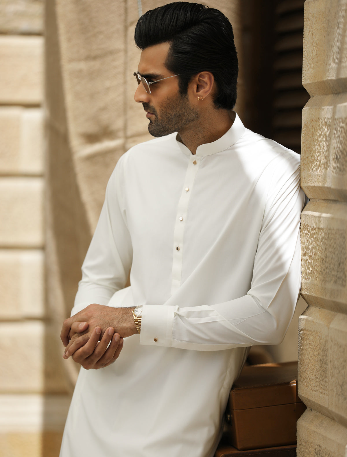 CREAM KAMEEZ SHALWAR