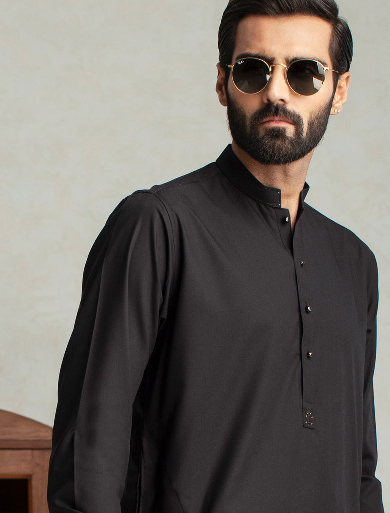 BLACK MANDARIN COLLAR KAMEEZ SHALWAR Ismail Farid Pakistan