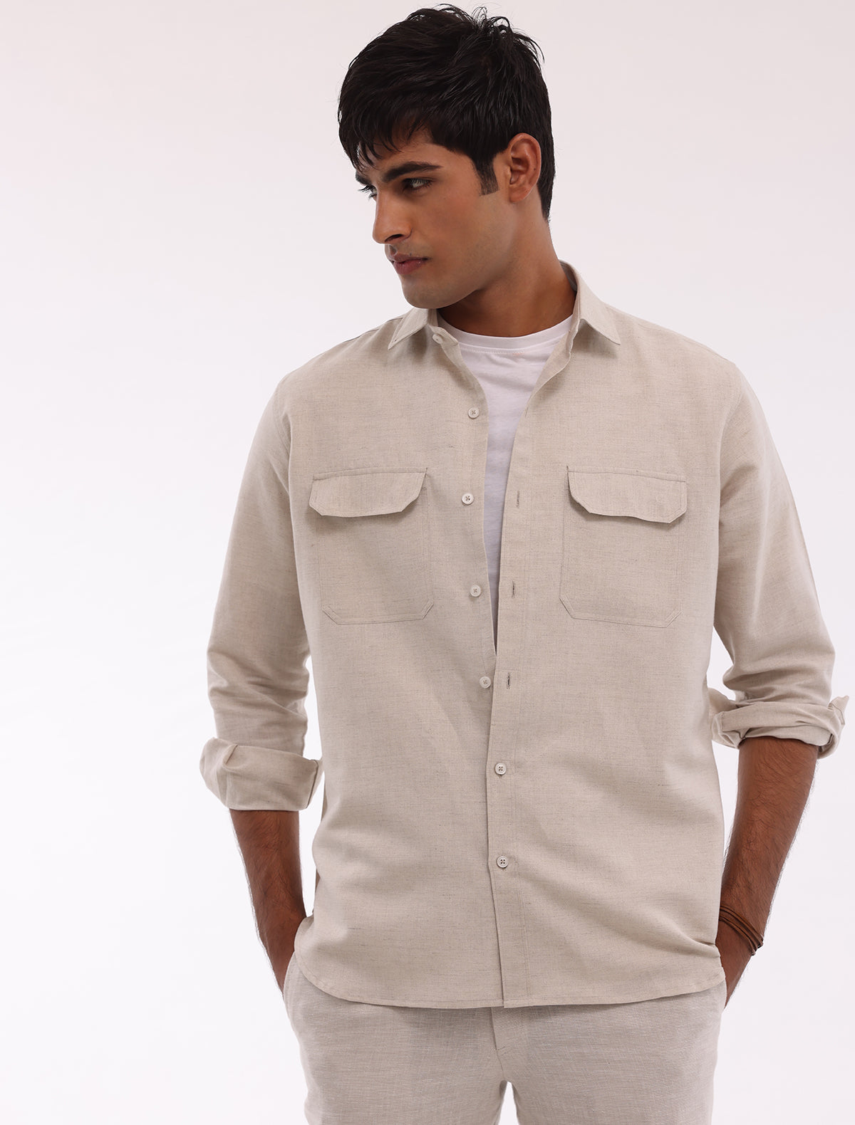 LIGHT BEIGE FLAP POCKETS LINEN SHIRT