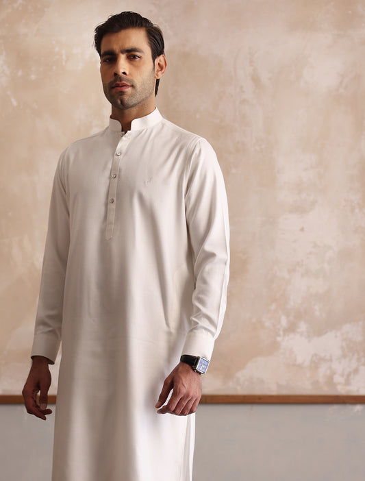 OFF-WHITE CLASSIC KAMEEZ SHALWAR WITH FRONT LOGO
