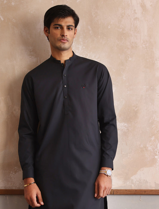 BLACK KAMEEZ SHALWAR WITH FRONT MONOGRAM