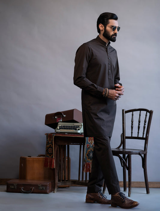BROWN-MANDARIN COLLAR KURTA PAJAMA