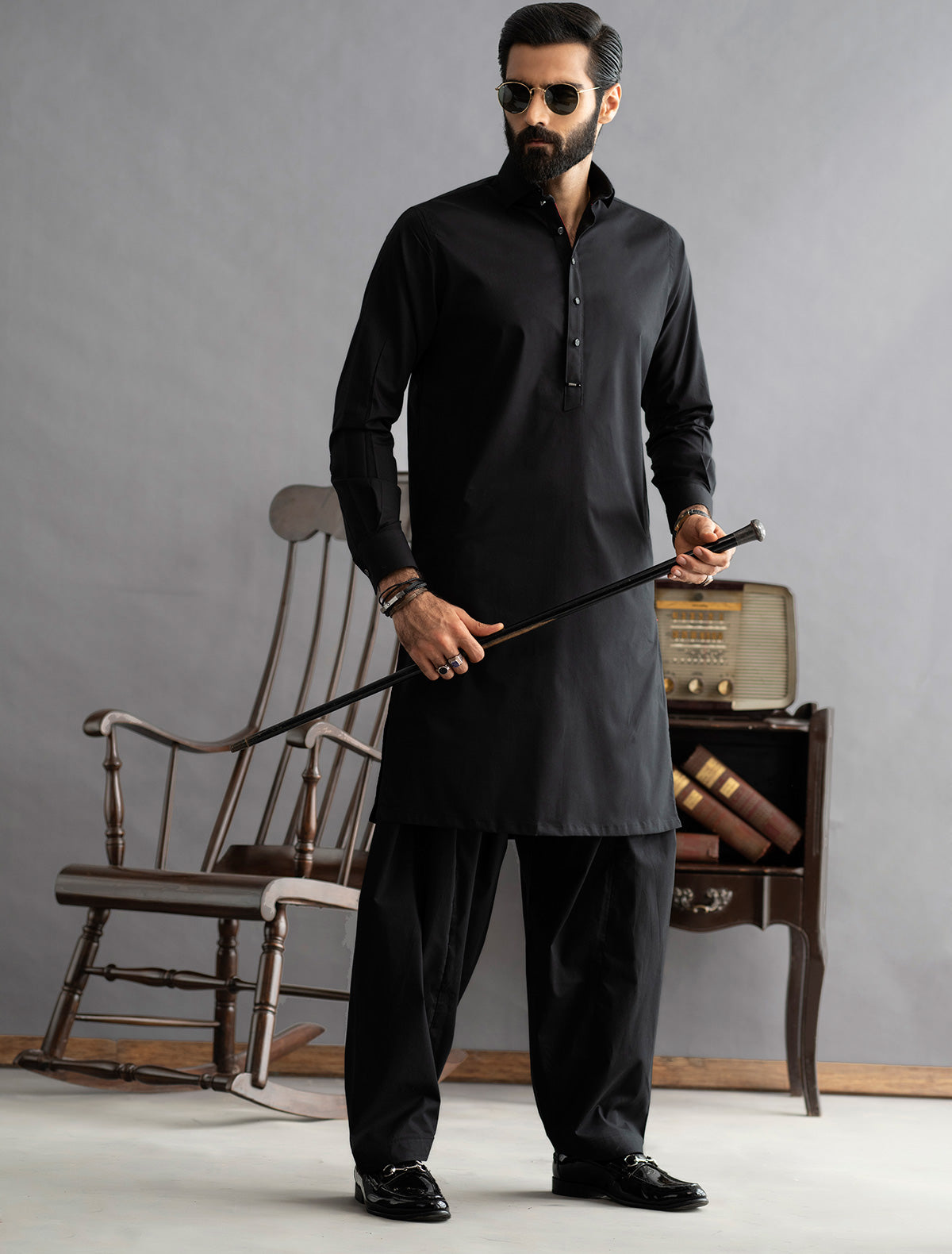 JET BLACK- SIGNATURE SERIES KAMEEZ SHALWAR