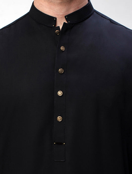 BLACK KAMEEZ SHALWAR WITH UNIQUE DETAILS