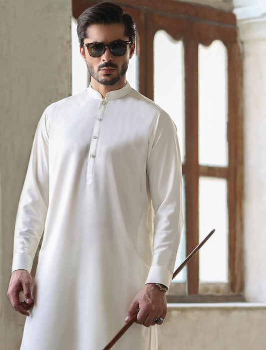 OFF-WHITE KAMEEZ SHALWAR