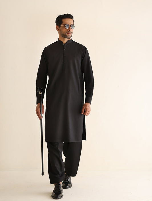 BLACK KAMEEZ SHALWAR
