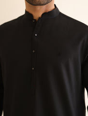 BLACK KAMEEZ SHALWAR
