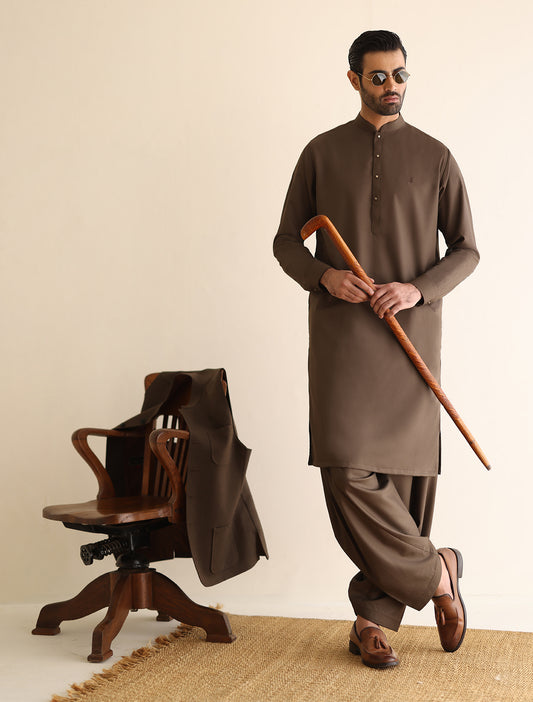 BROWN KAMEEZ SHALWAR