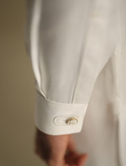 PEARL WHITE APPLIQUE KAMEEZ SHALWAR