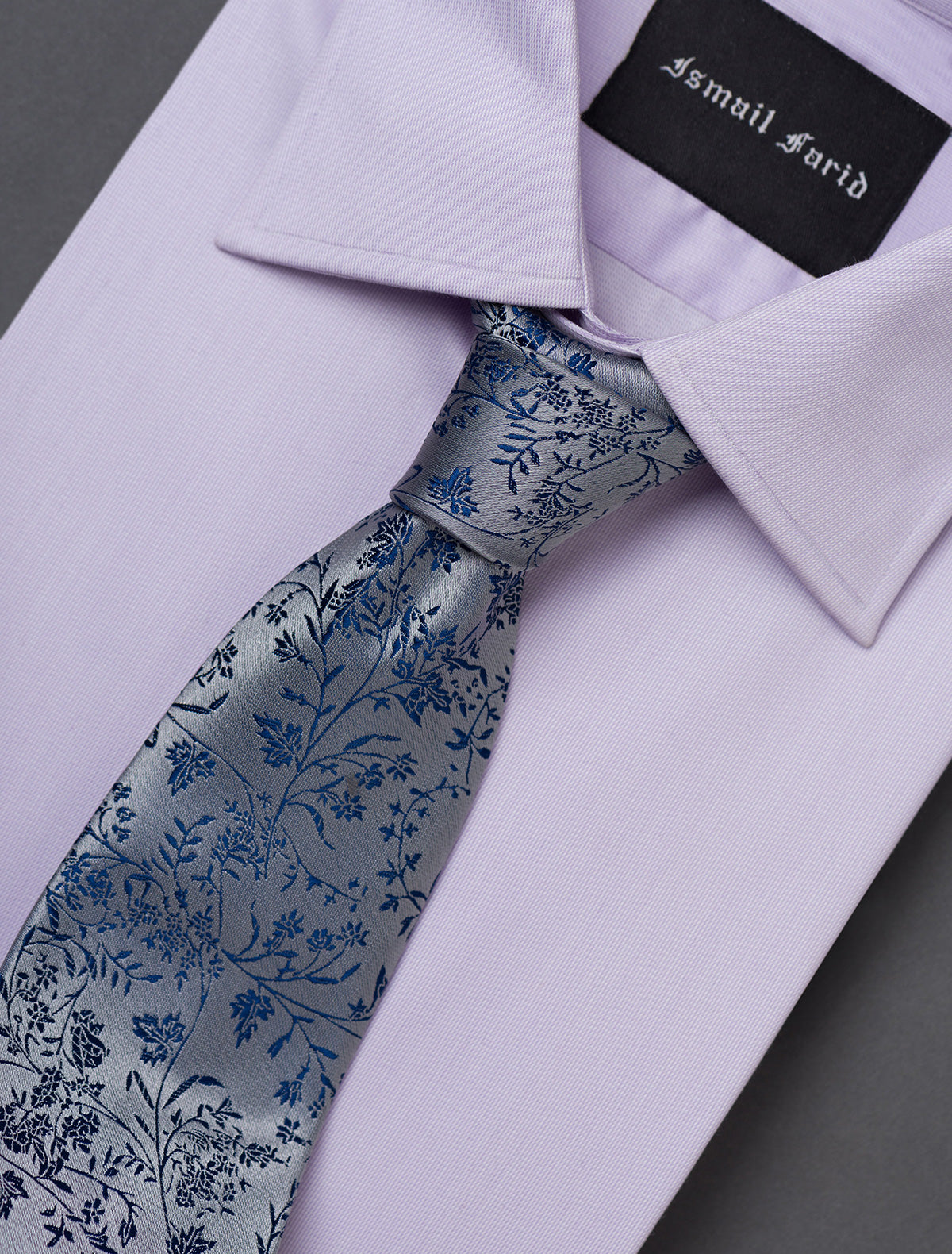 CLASSIC TIE