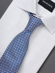 CLASSIC TIE