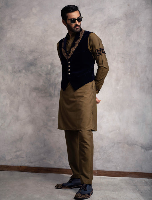NAVY BLUE LAPEL EMBROIDERED VELVET WAISTCOAT