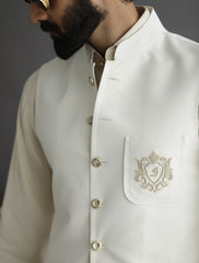 BOSKI - FRONT MONOGRAM WAISTCOAT