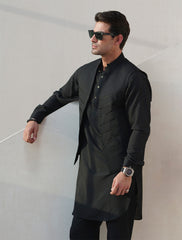 BLACK PANEL SHORT LENGTH WAISTCOAT