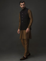 BLACK WAISTCOAT WITH FRONT MONOGRAM PLATE