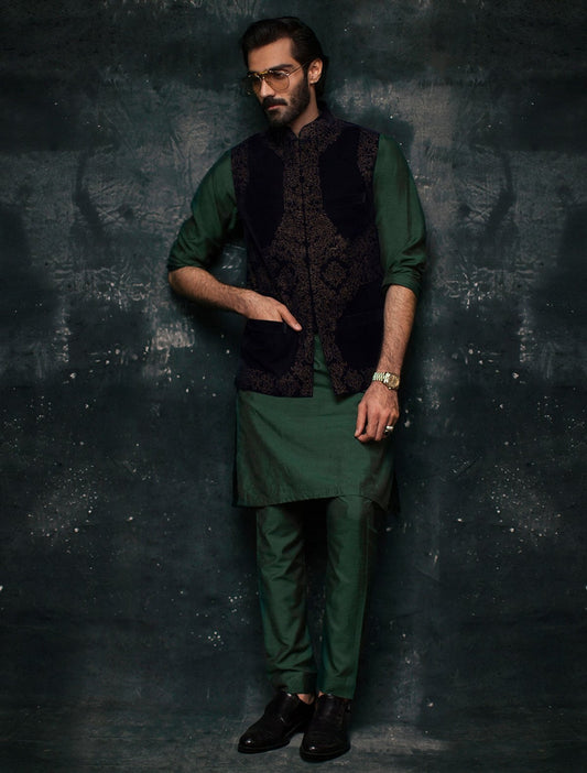 NAVY BLUE VELVET WAISTCOAT